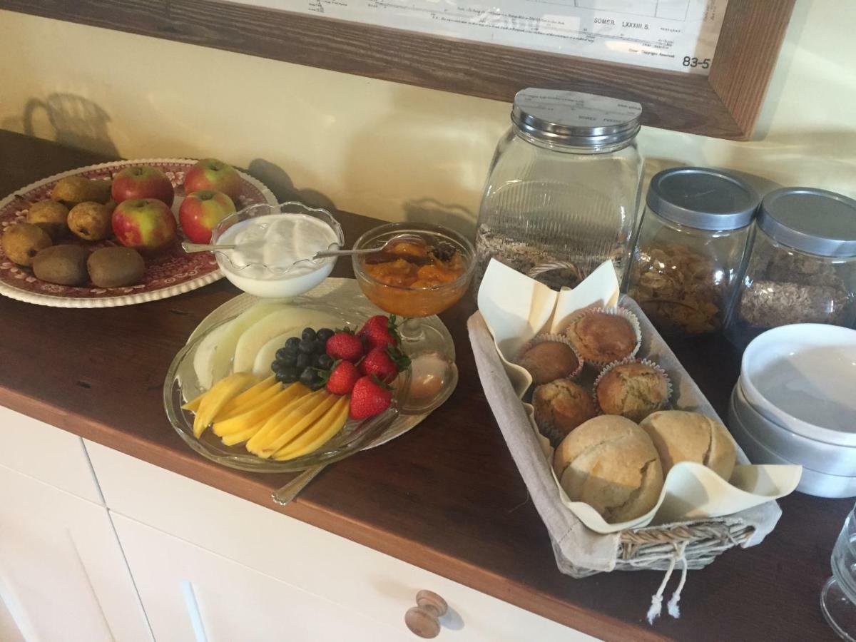 Home Barn Bed And Breakfast Γέοβιλ Εξωτερικό φωτογραφία